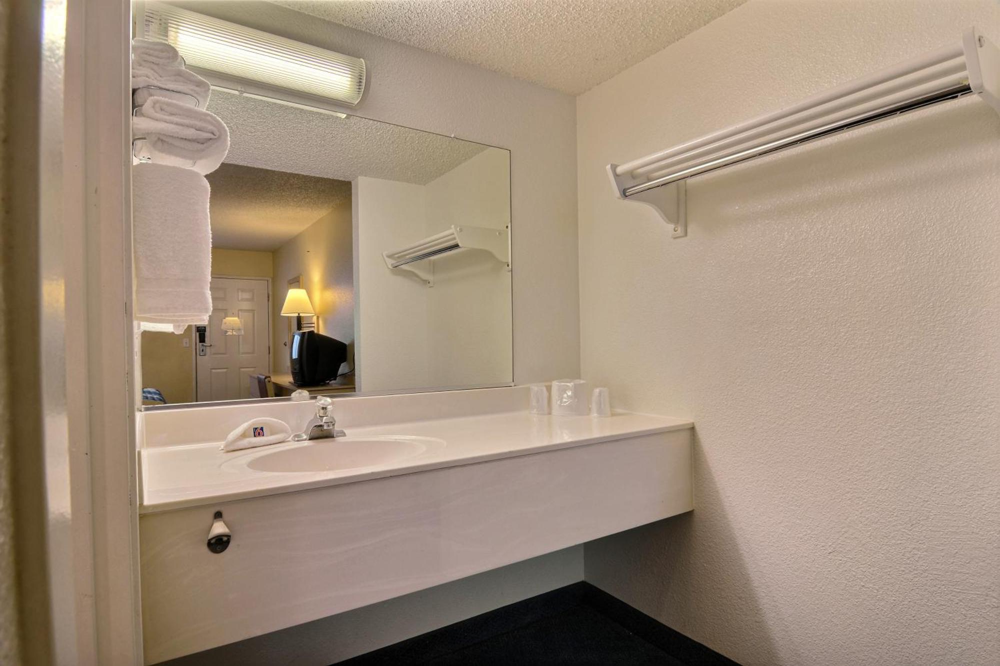 Motel 6-Seattle, Wa - South SeaTac Bagian luar foto